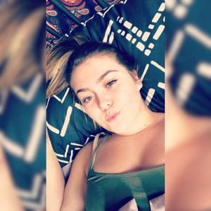 Meet your Posher, Karolyn